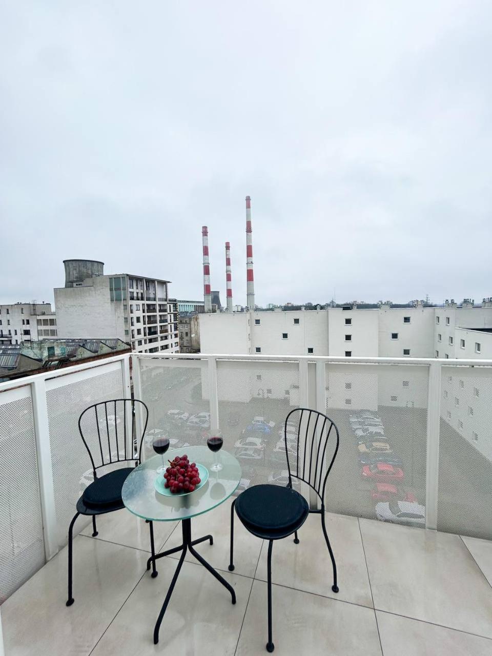 Lumina Luxury 3-Rooms Apartments With Parking وودج المظهر الخارجي الصورة