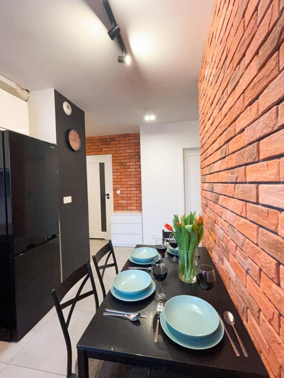 Lumina Luxury 3-Rooms Apartments With Parking وودج المظهر الخارجي الصورة