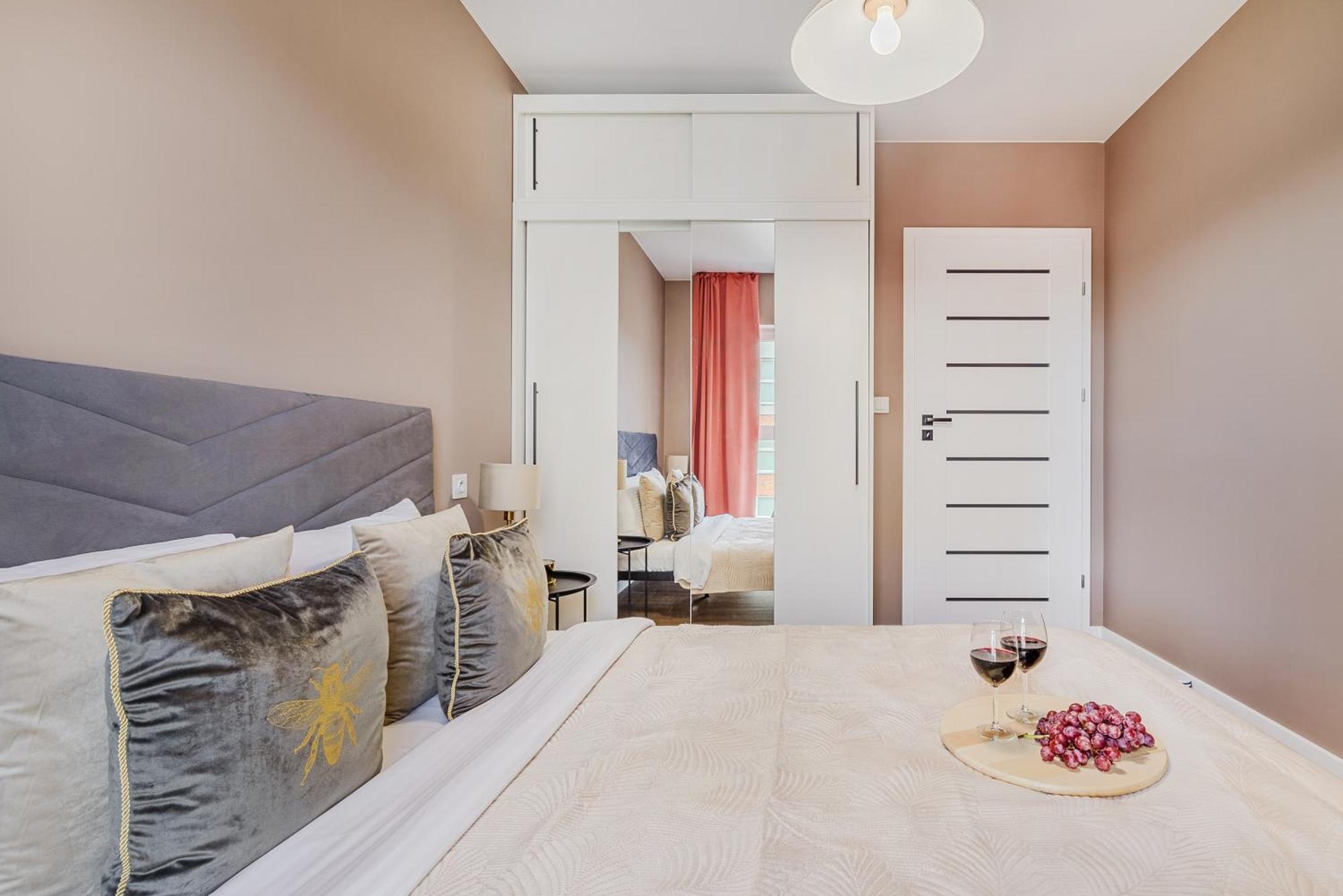 Lumina Luxury 3-Rooms Apartments With Parking وودج المظهر الخارجي الصورة
